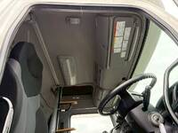 日野プロフィアアルミウイング大型（10t）[写真24]