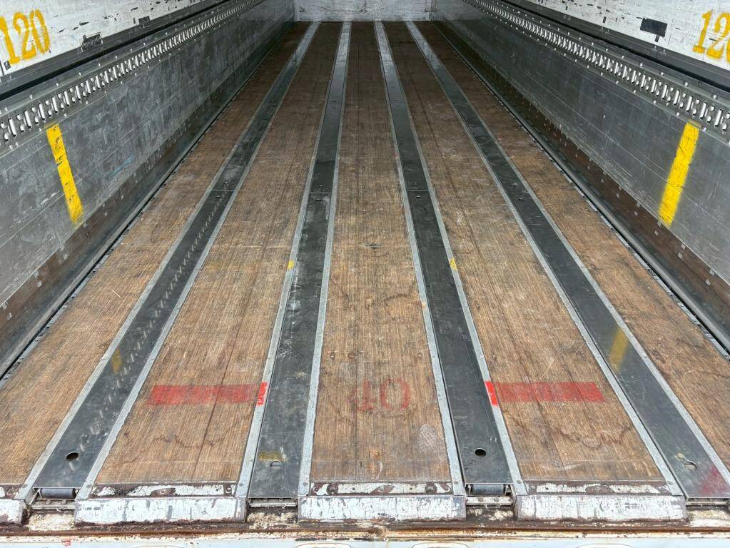 日野プロフィアアルミウイング大型（10t）[写真08]