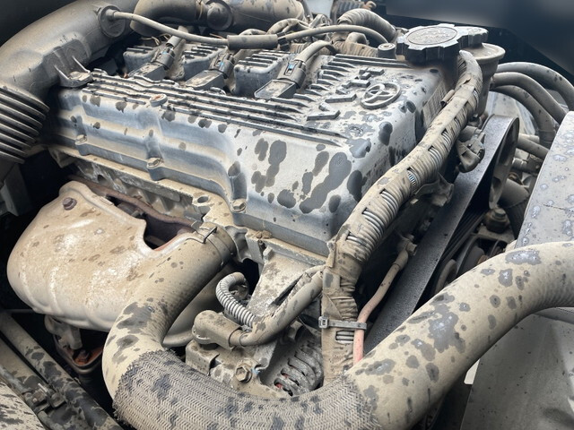 トヨタトヨエース平ボディ小型（2t・3t）[写真11]