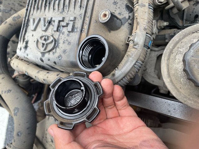 トヨタトヨエース平ボディ小型（2t・3t）[写真12]