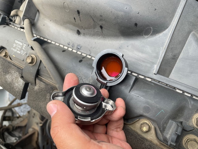 トヨタトヨエース平ボディ小型（2t・3t）[写真13]