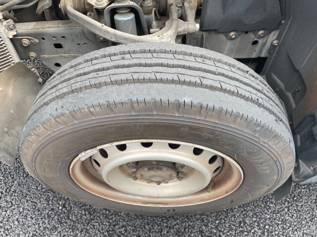 トヨタトヨエース平ボディ小型（2t・3t）[写真07]