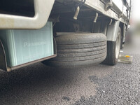 トヨタトヨエース平ボディ小型（2t・3t）[写真10]