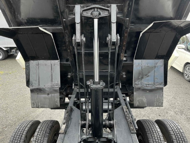 日野レンジャー深ダンプ（土砂禁ダンプ）中型（4t）[写真21]