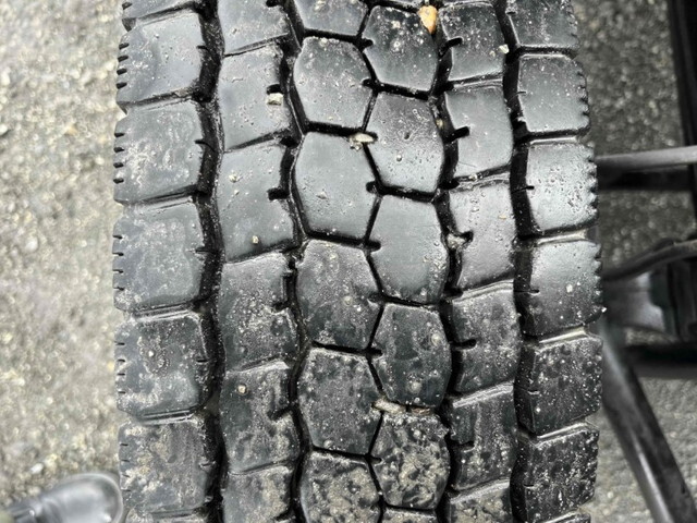 日野レンジャー深ダンプ（土砂禁ダンプ）中型（4t）[写真30]