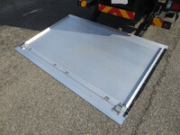 三菱ふそうファイター冷凍車（冷蔵車）中型（4t）[写真12]