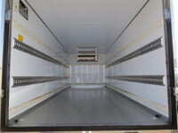 三菱ふそうファイター冷凍車（冷蔵車）中型（4t）[写真10]