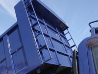 いすゞフォワード深ダンプ（土砂禁ダンプ）中型（4t）[写真12]