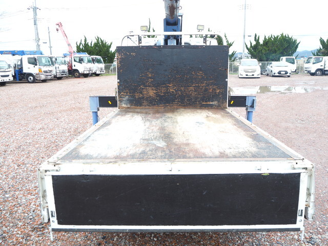 三菱ふそうキャンタークレーン3段小型（2t・3t）[写真18]