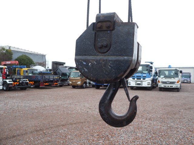 三菱ふそうキャンタークレーン3段小型（2t・3t）[写真16]