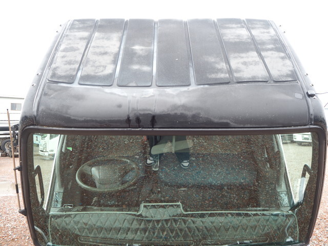 三菱ふそうキャンタークレーン3段小型（2t・3t）[写真21]