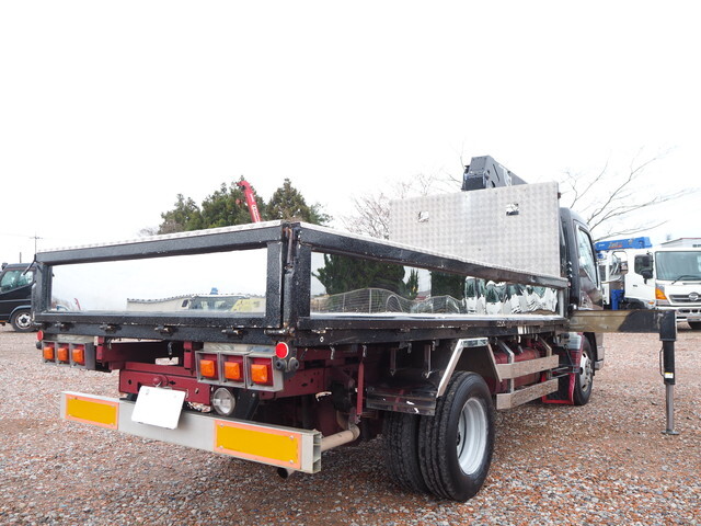 三菱ふそうキャンタークレーン3段小型（2t・3t）[写真04]