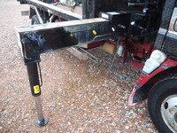 三菱ふそうキャンタークレーン3段小型（2t・3t）[写真10]