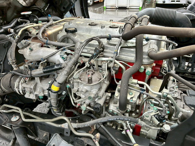 日野レンジャーアルミウイング中型（4t）[写真14]