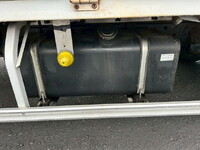 日野レンジャーアルミウイング中型（4t）[写真34]