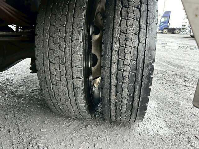 日野レンジャーアルミウイング中型（4t）[写真38]