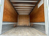 三菱ふそうキャンターアルミウイング小型（2t・3t）[写真11]