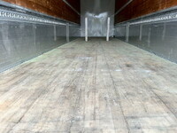 UDトラックスクオンアルミウイング大型（10t）[写真12]