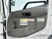 UDトラックスクオンアルミウイング大型（10t）[写真20]