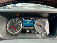 UDトラックスクオンアルミウイング大型（10t）[写真27]