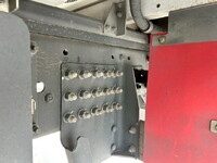 UDトラックスクオンアルミウイング大型（10t）[写真34]