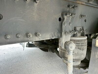 UDトラックスクオンアルミウイング大型（10t）[写真36]