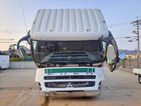 三菱ふそうスーパーグレートセルフクレーン3段大型（10t）[写真16]