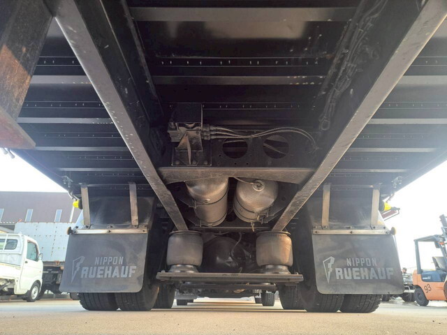 三菱ふそうスーパーグレートセルフクレーン3段大型（10t）[写真27]