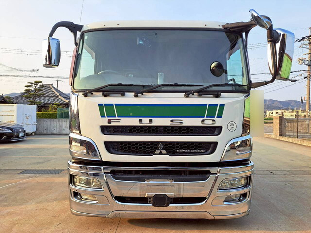 三菱ふそうスーパーグレートセルフクレーン3段大型（10t）[写真05]