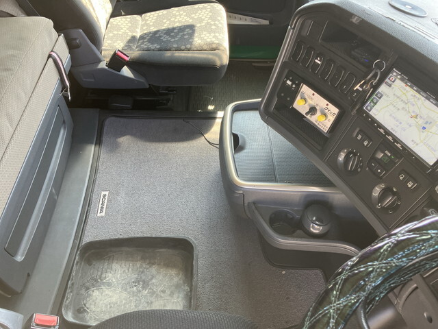 スカニアその他の車種トレーラーヘッド（トラクターヘッド）大型（10t）[写真28]