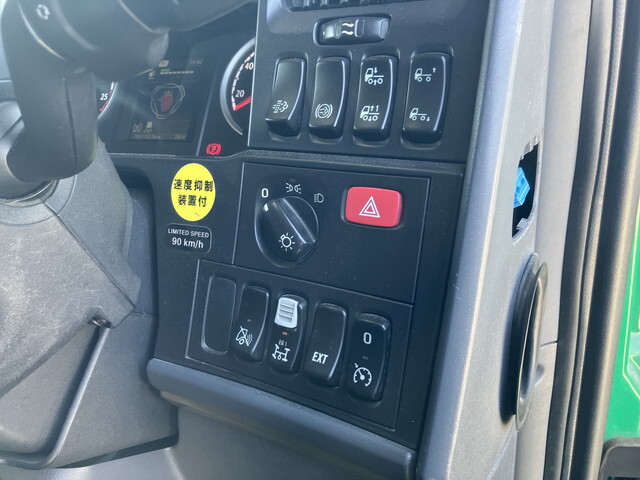 スカニアその他の車種トレーラーヘッド（トラクターヘッド）大型（10t）[写真35]