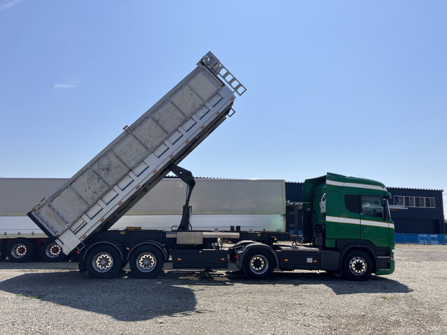 スカニアその他の車種トレーラーヘッド（トラクターヘッド）大型（10t）[写真08]