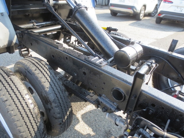 いすゞエルフダンプ小型（2t・3t）[写真13]