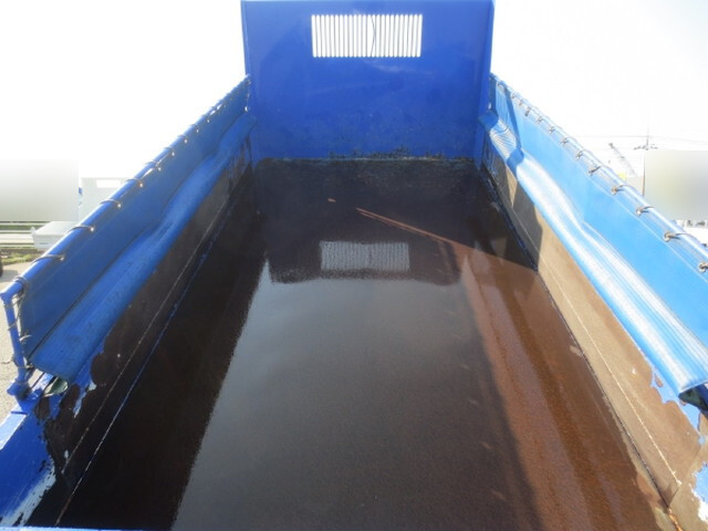 いすゞエルフダンプ小型（2t・3t）[写真09]