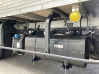 三菱ふそうキャンターアルミバン小型（2t・3t）[写真12]