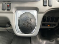 三菱ふそうキャンターアルミバン小型（2t・3t）[写真19]