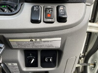 三菱ふそうキャンターアルミバン小型（2t・3t）[写真33]