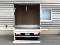 三菱ふそうキャンターアルミバン小型（2t・3t）[写真05]