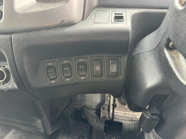 日野レンジャーアルミバン中型（4t）[写真18]