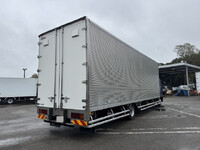 日野レンジャーアルミバン中型（4t）[写真02]