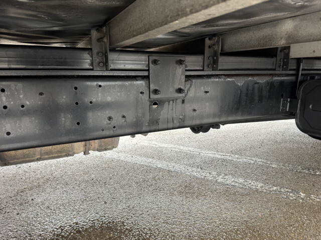 日野レンジャーアルミバン中型（4t）[写真31]