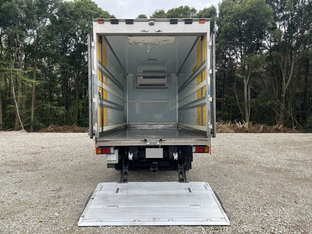 いすゞエルフ冷凍車（冷蔵車）小型（2t・3t）[写真10]