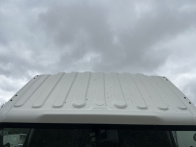 いすゞエルフ冷凍車（冷蔵車）小型（2t・3t）[写真28]