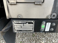 いすゞエルフ冷凍車（冷蔵車）小型（2t・3t）[写真34]