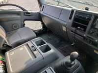 いすゞフォワードアルミウイング中型（4t）[写真24]