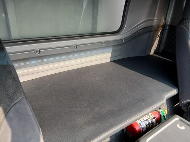 いすゞフォワードアルミウイング中型（4t）[写真25]