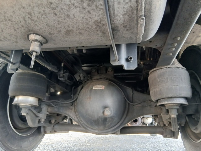 いすゞフォワードアルミウイング中型（4t）[写真34]