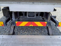 三菱ふそうファイターアルミウイング中型（4t）[写真11]