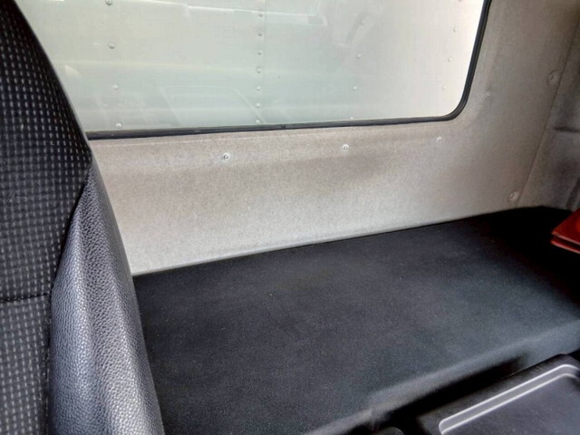 三菱ふそうファイターアルミウイング中型（4t）[写真27]