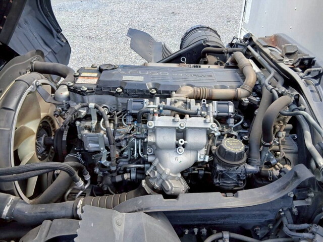 三菱ふそうファイターアルミウイング中型（4t）[写真31]